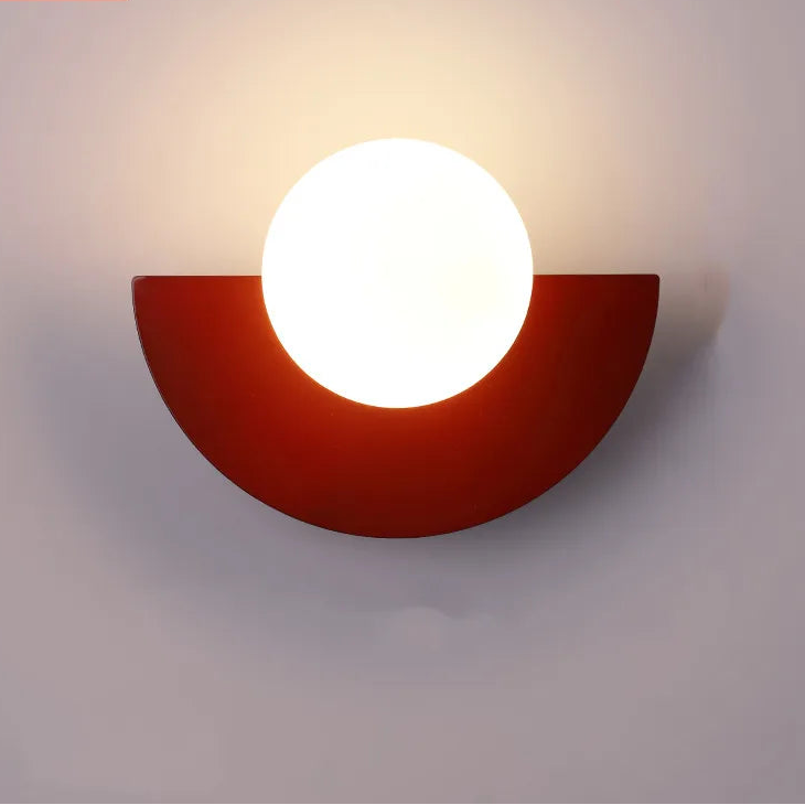 Kinkiet LED o półokrągłym kształcie